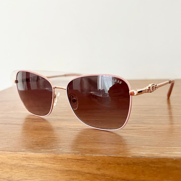 Guess Genuine Authentic Square Gradient Sunglasses Pink Brown Women's GU7884 74F - Picture 2 of 6